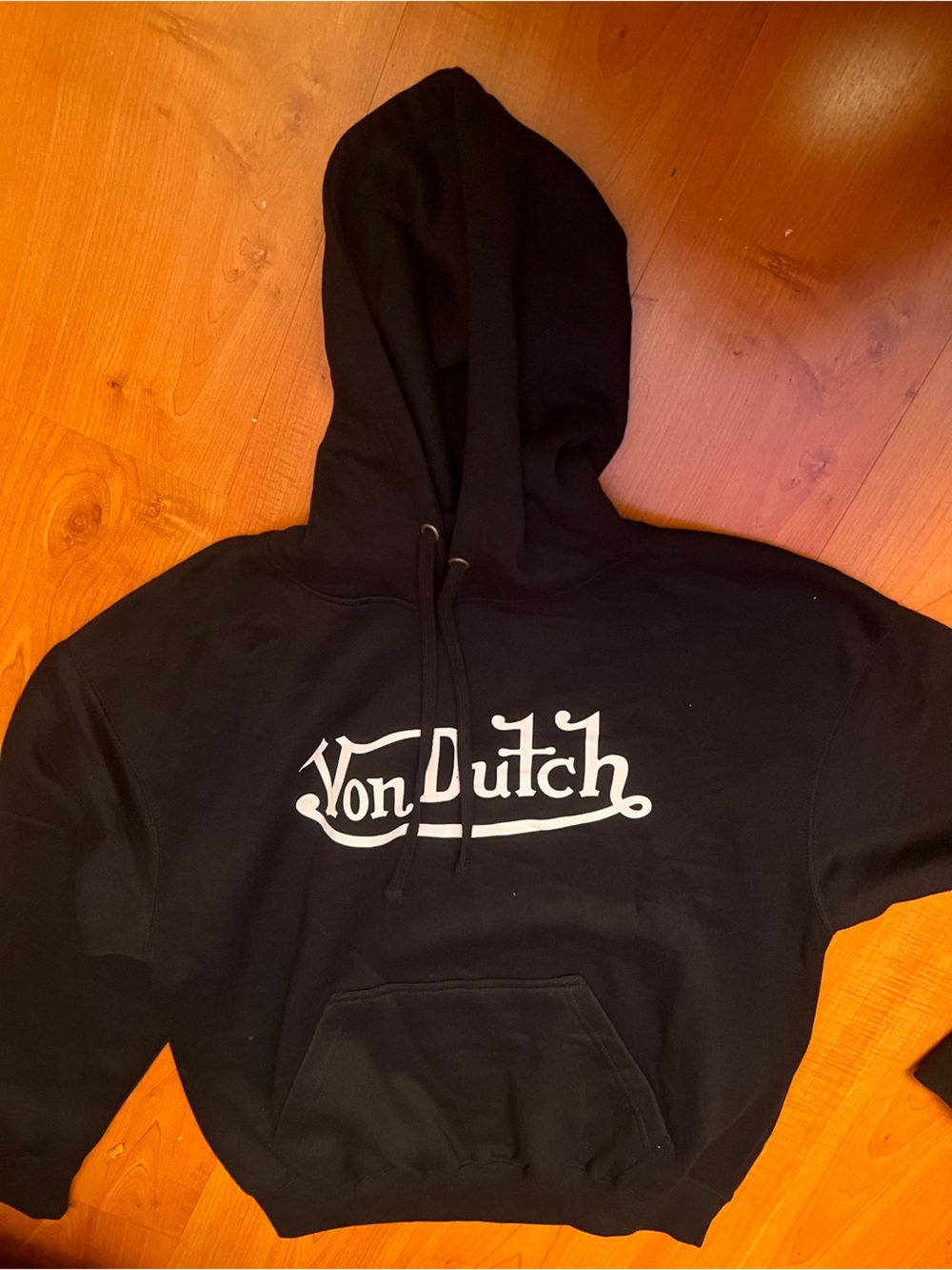 Von Dutch Black Crewneck Sweater unisex medium new no tag front pockets ✅ pics